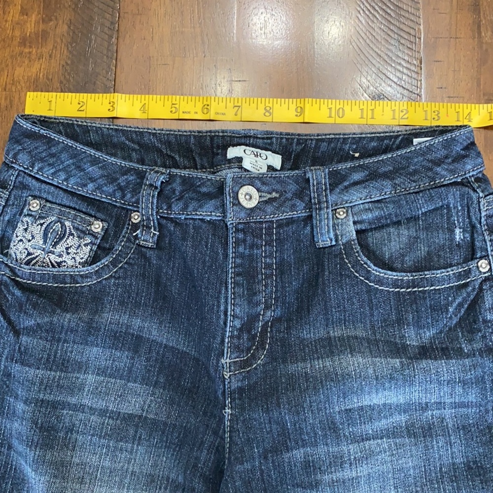 Capri Jeans - Picture 11 of 14